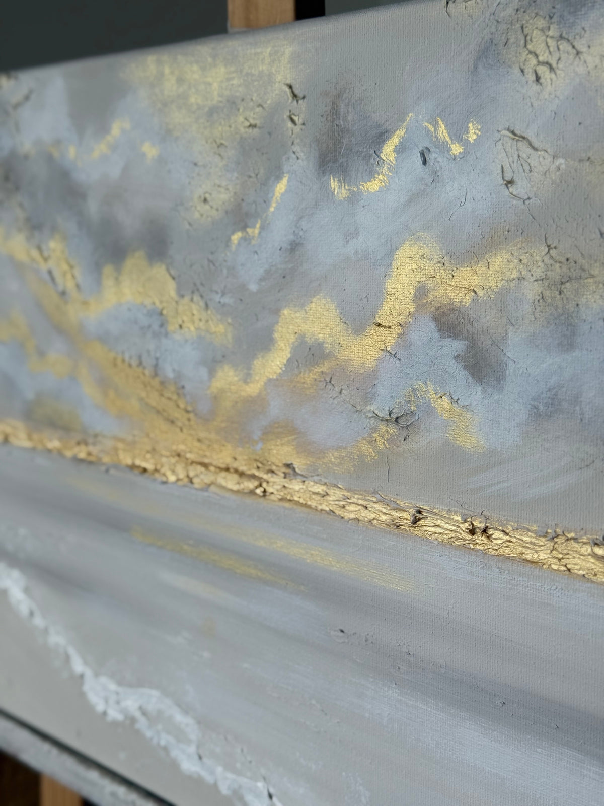 Golden Serenity 30x40cm